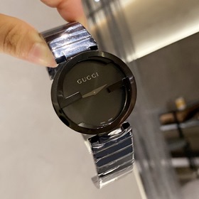 Популярная модель, аналогичная модели Чон Чжи Хён! Модель Gucci и