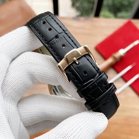 Новинка： IWC (многофункциональный дизайн) Тип： Элитные мужские ча