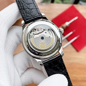 Новинка： IWC (Star Flyer) Тип： Элитные мужские часы (идеальное ка