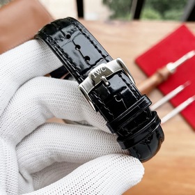 Новинка： IWC (Star Flyer) Тип： Элитные мужские часы (идеальное ка