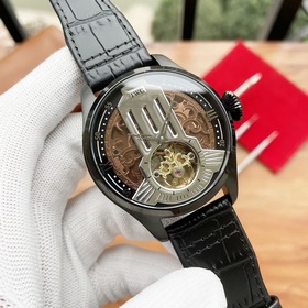 «Гигант» выходит на арену · IWC Schaffhausen · Серия Large Pilots