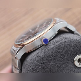 Новинка： IWC (дизайн «Звездная секунда») Тип： Элитные мужские час