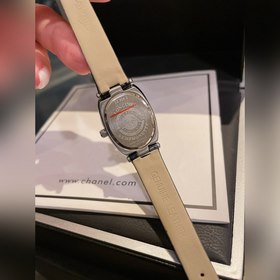 Longines — новая серия часов Symphonette с импортным кварцевым ме