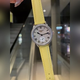 LONGINES. Новейшие женские часы с оригинальным импортным кварцевы
