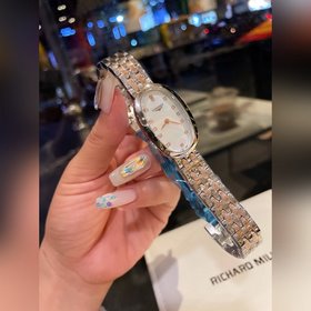 Longines — новая серия часов Symphonette с импортным кварцевым ме