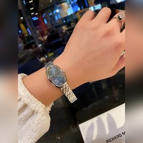 Longines — новая серия часов Symphonette с импортным кварцевым ме