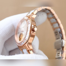 Бренд： Longines Модель： Новая женская механическая часы Механизм：