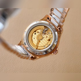 Бренд： Longines Модель： Новая женская механическая часы Механизм：