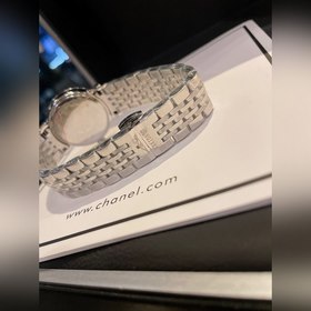 LONGINES. Новейшие женские часы с оригинальным импортным кварцевы