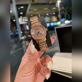 LONGINES. Новейшие женские часы с оригинальным импортным кварцевы
