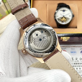 Элегантные мужские часы Longines с впечатляющим ажурным дизайном,