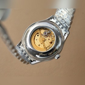 Бренд： Longines Тип： [стильные] Мужские наручные часы Корпус： нер