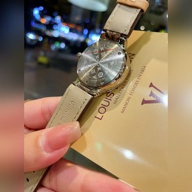 LV Tambour slim monogran – это женские часы ограниченной серии, к