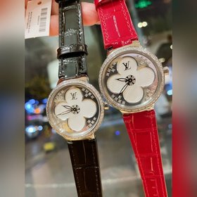 LV Tambour slim monogran – это женские часы ограниченной серии, к
