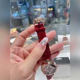 LV Louis Vuitton пользуется особой популярностью среди женщин. Ко