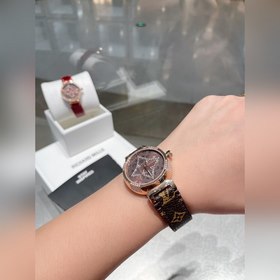 LV Louis Vuitton пользуется особой популярностью среди женщин. Ко