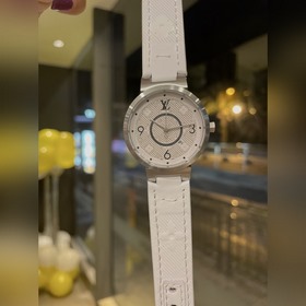 LV представляет свое новое творение, LV — TAMBOUR SLIM, полная се
