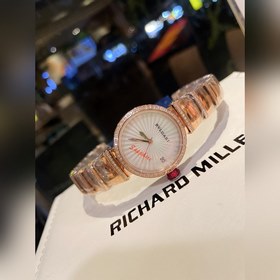 Новейшая модель из серии LVCEA от Bulgari уже в продаже. Ее особе