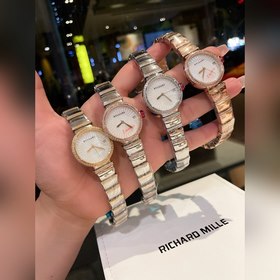 Новейшая модель из серии LVCEA от Bulgari уже в продаже. Ее особе