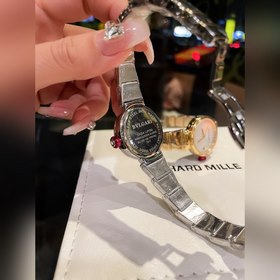 Новейшая модель из серии LVCEA от Bulgari уже в продаже. Ее особе