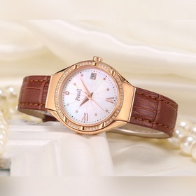 Элегантные и роскошные женские часы Piaget. Эта модель воплощает 