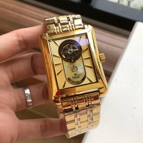 Бренд： Эксклюзивная премьера последней модели от Piaget Тип： Элит