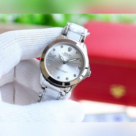 Бренд： Rolex &nbsp; Модель： Новая женская механическая часы М