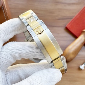 Бренд： Rolex Тип： Мужские часы Корпус： высший класс, нержавеющая 