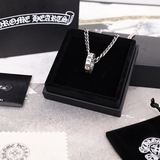 Кольцо и ожерелье можно носить отдельно. Chrome Hearts Прекрасное колье Очень кр