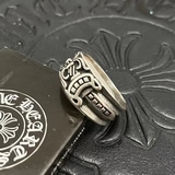 CHROME HEARTS Высококачественное кольцо с большим мечом Размер： 6-11 .