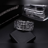 Chrome Hearts объемный браслет с крестом и отверстиями. Браслет выглядит стильно