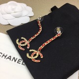 Серьги Chanel.