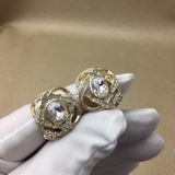 Chanel серьги-гвоздики.