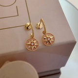 Виктуар де Кастеллан представила коллекцию Rose des vents (Компас), вдохновленну