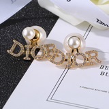 Dior Диор Популярный D-серия Буквы Большие серьги-гвоздики из того же материала 