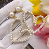 Диор Dior Серьги-гвоздики с жемчужиной. Высокое качество, изготовлены по оригина