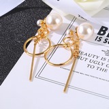 Серьги Dior Pearl из латуни с инкрустацией жемчугом Swarovski, соответствующие о