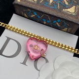 Новое розовое колье в форме сердца от Dior. Выберите несколько украшений, которы
