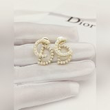 Dior Серьги-гвоздики в форме сердца. Невероятно красивые, романтичные, необходим