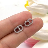 Мини-серьги DIOR с микро-бриллиантами. Высокое качество, изготовлены по оригинал
