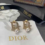 Dior JADIOR ретро серьги в виде пуссетов выполнены в ретро-золотом цвете с буква