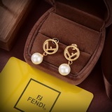52FENDI Fendi Сережки с логотипом, высококачественные, эксклюзивные, популярная 