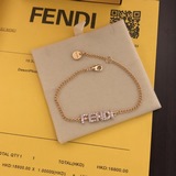 2021 Fendi ожерелье с буквами. Классическое произведение, изготовлено в соответс