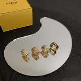 FENDI Кольцо высокого качества, изготовленное на заказ. Новая популярная модель.