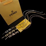 Серьги-гвоздики с буквами Fendi Эксклюзивный дизайн Новая роскошная модель, кото