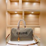 Celine VOYAGE TRIOMPHE Дорожная сумка с собственным стилем.
