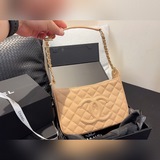 (Складная подарочная коробка) Chanel, сумочка-сокровище, подержанная, с цепочкой