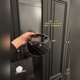 Размер полной упаковки： 17,11. Сумка Chanel Half Moon с уникальным дизайном, мод