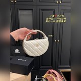 Размер полной упаковки： 17,11. Сумка Chanel Half Moon с уникальным дизайном, мод