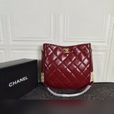chanel Chanel 22b ретро-сумка в стиле хиппи с ромбовидным узором, черно-золотая,